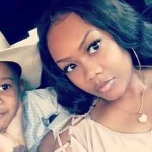 Meet your Posher, Marcey